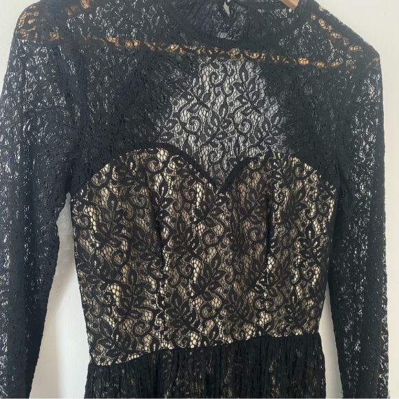 Sailor Amity Mini Dress Black Lace Mockneck Whimsigoth Size X-Small Gently Used - Picture 4 of 9